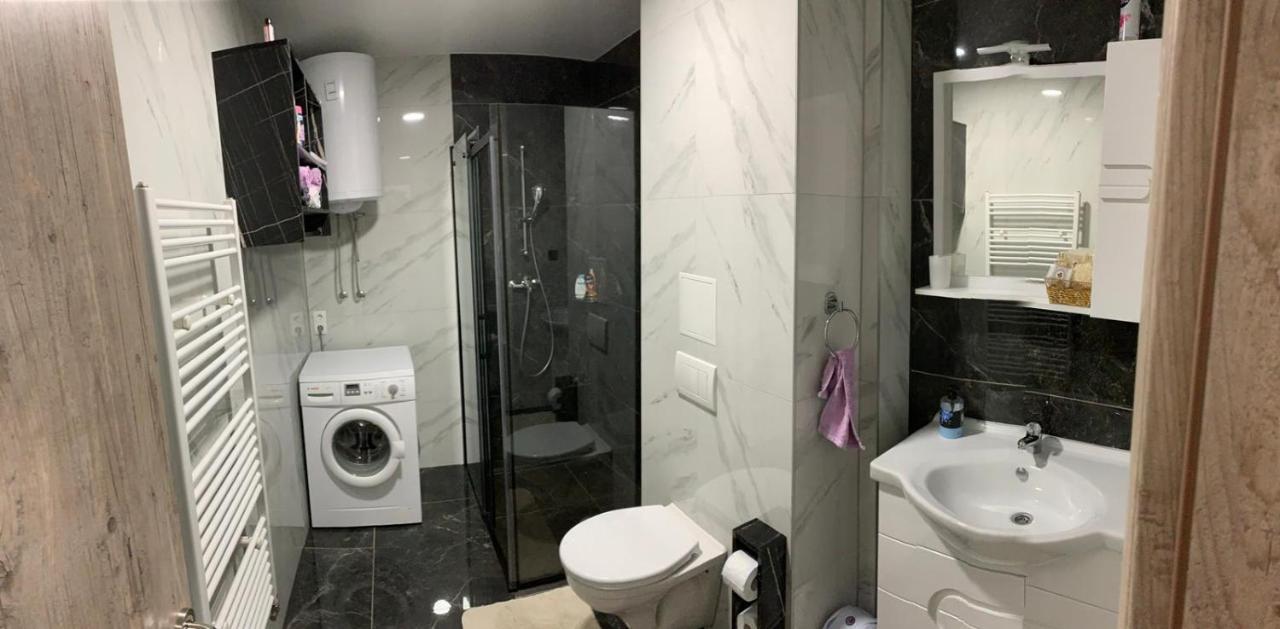 Apartman "Park" ليفنو المظهر الخارجي الصورة